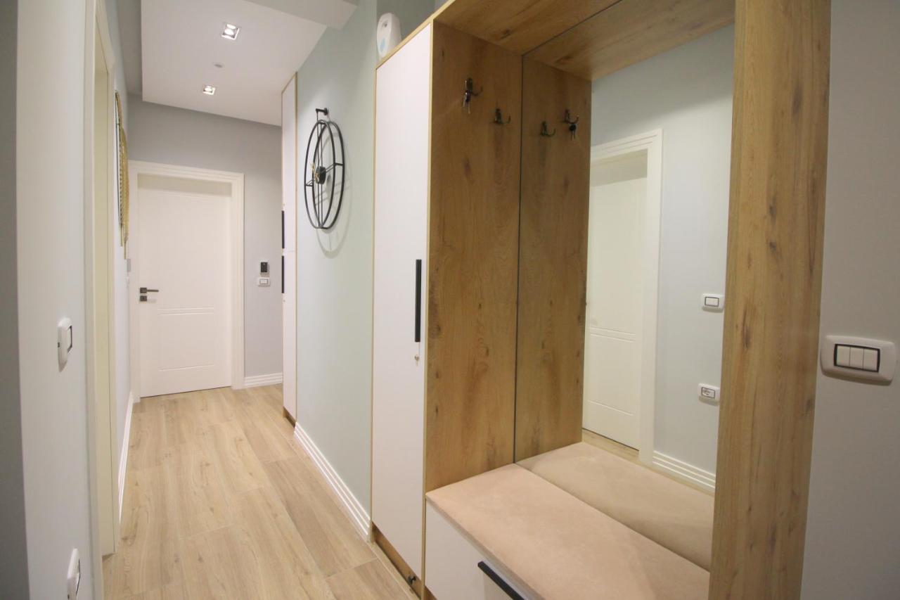 Ngjela Apartments Sarandë Esterno foto