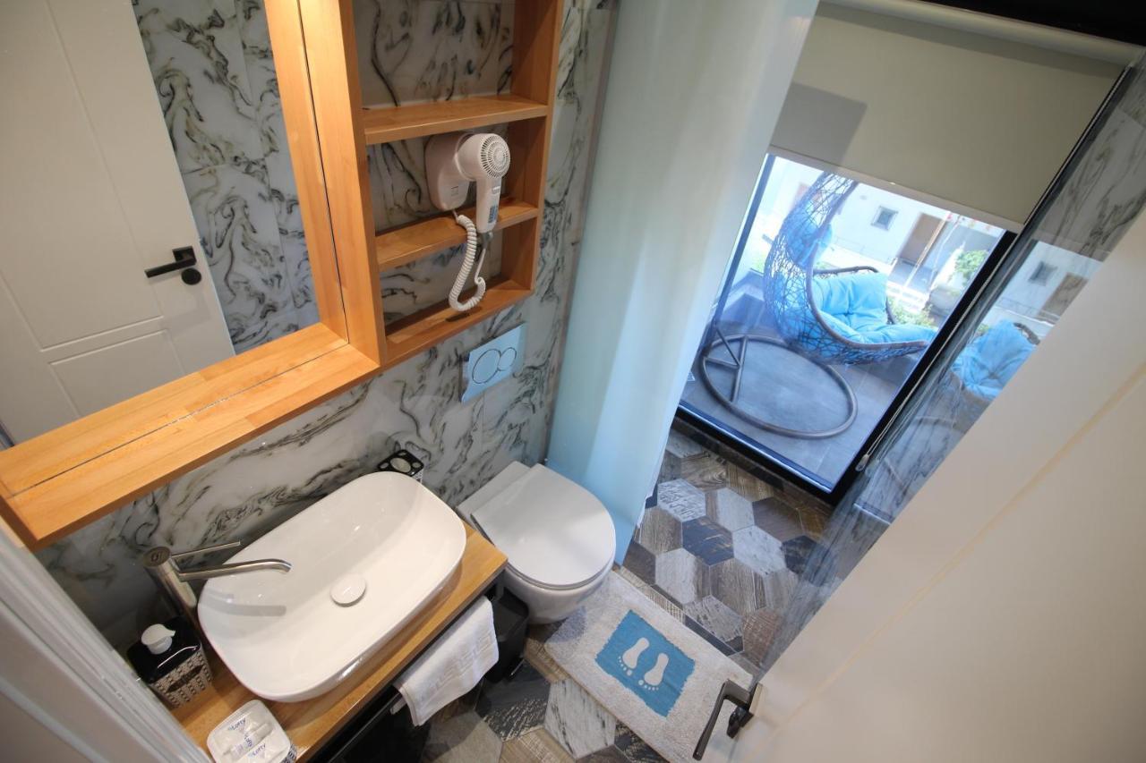 Ngjela Apartments Sarandë Esterno foto