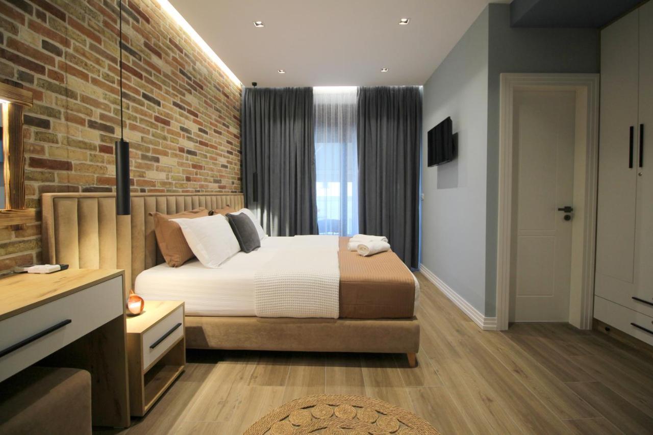 Ngjela Apartments Sarandë Esterno foto